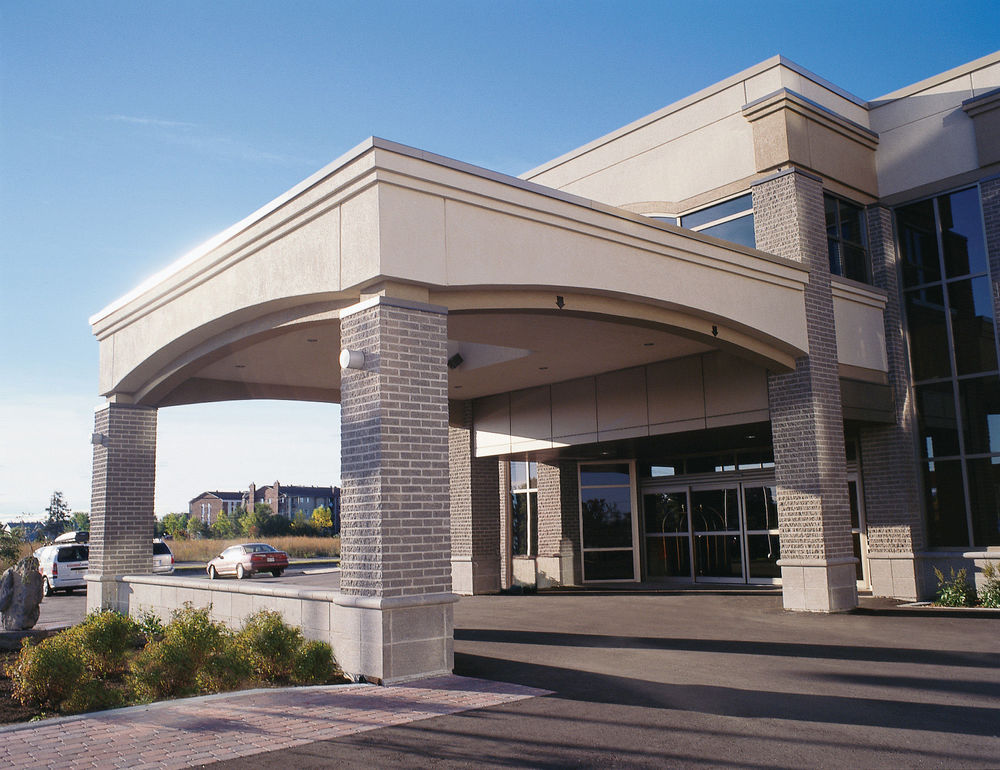 Hotel Le Montagnais Chicoutimi Buitenkant foto