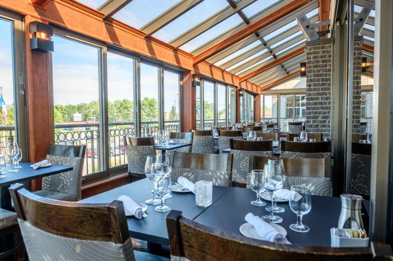 Hotel Le Montagnais Chicoutimi Buitenkant foto